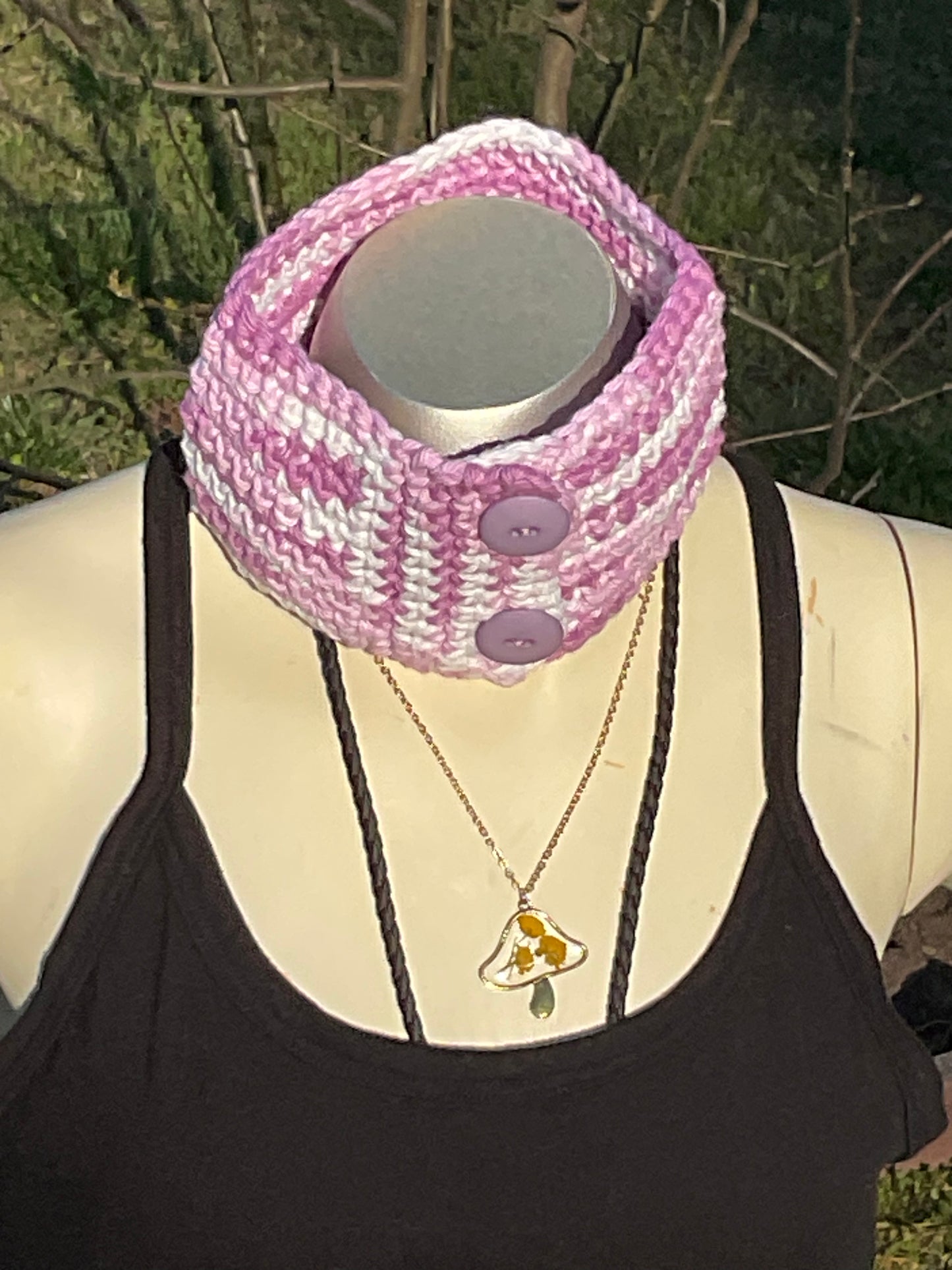 Handmade Crochet Lavender White Neck warmer Choker with Purple Button Cotton yarn