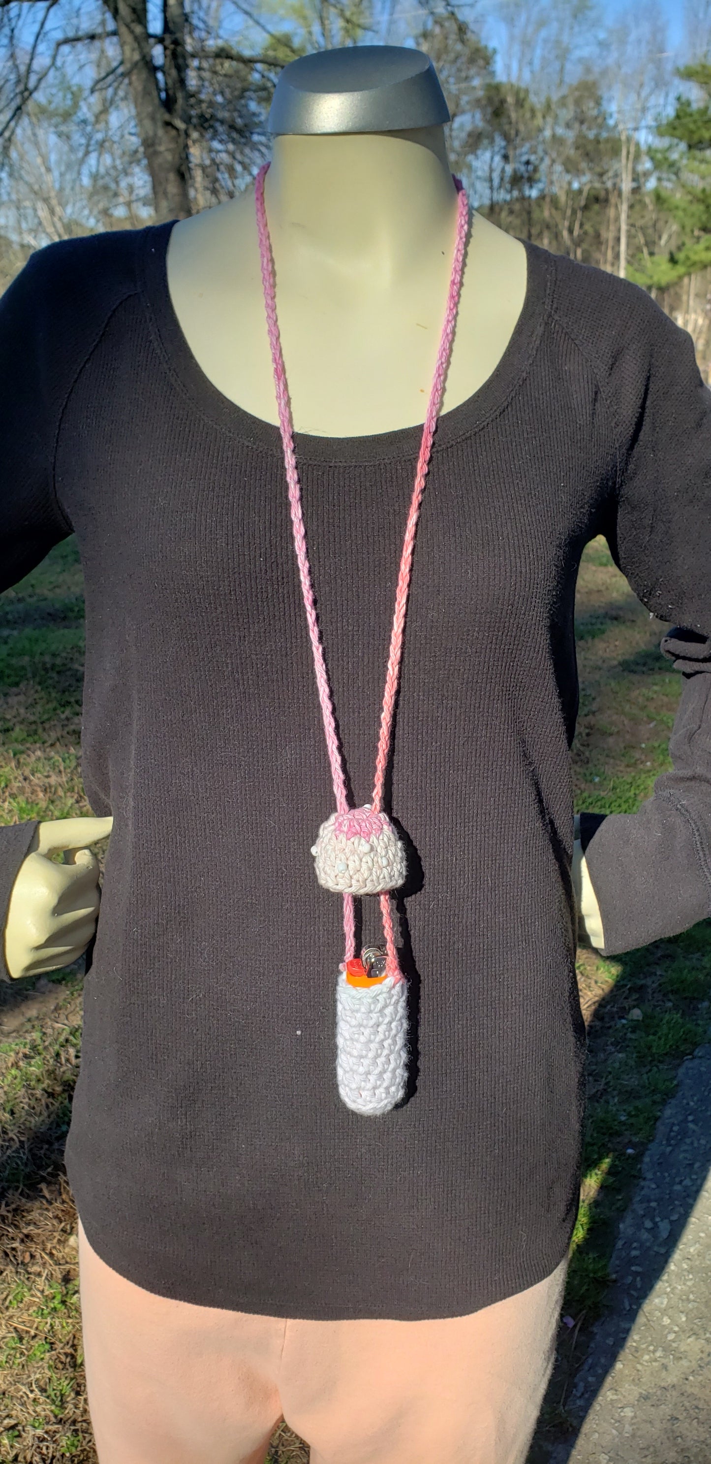 Crochet Mushroom Lip Gloss Lighter Money Holder beaded White Pink