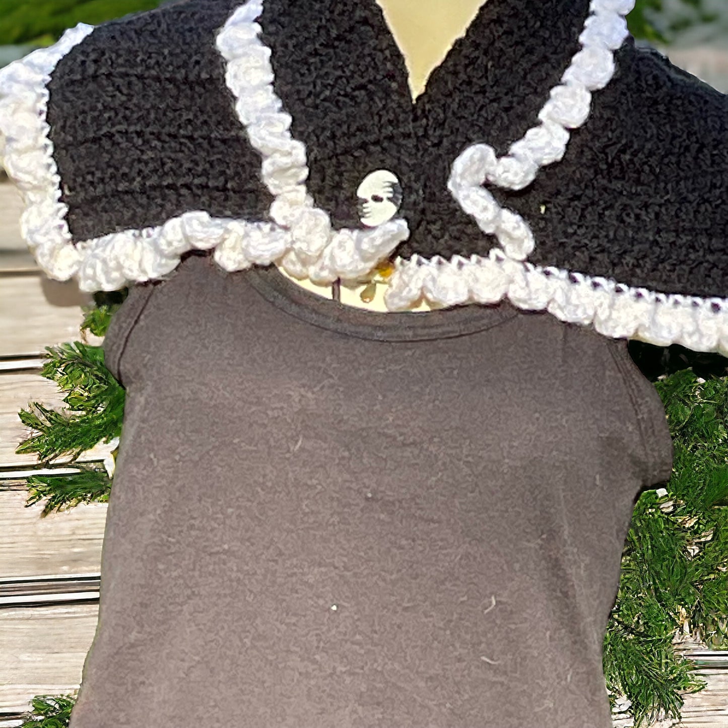 Handmade Black & White Crochet Neck warmer Shoulder shawl w/ Button