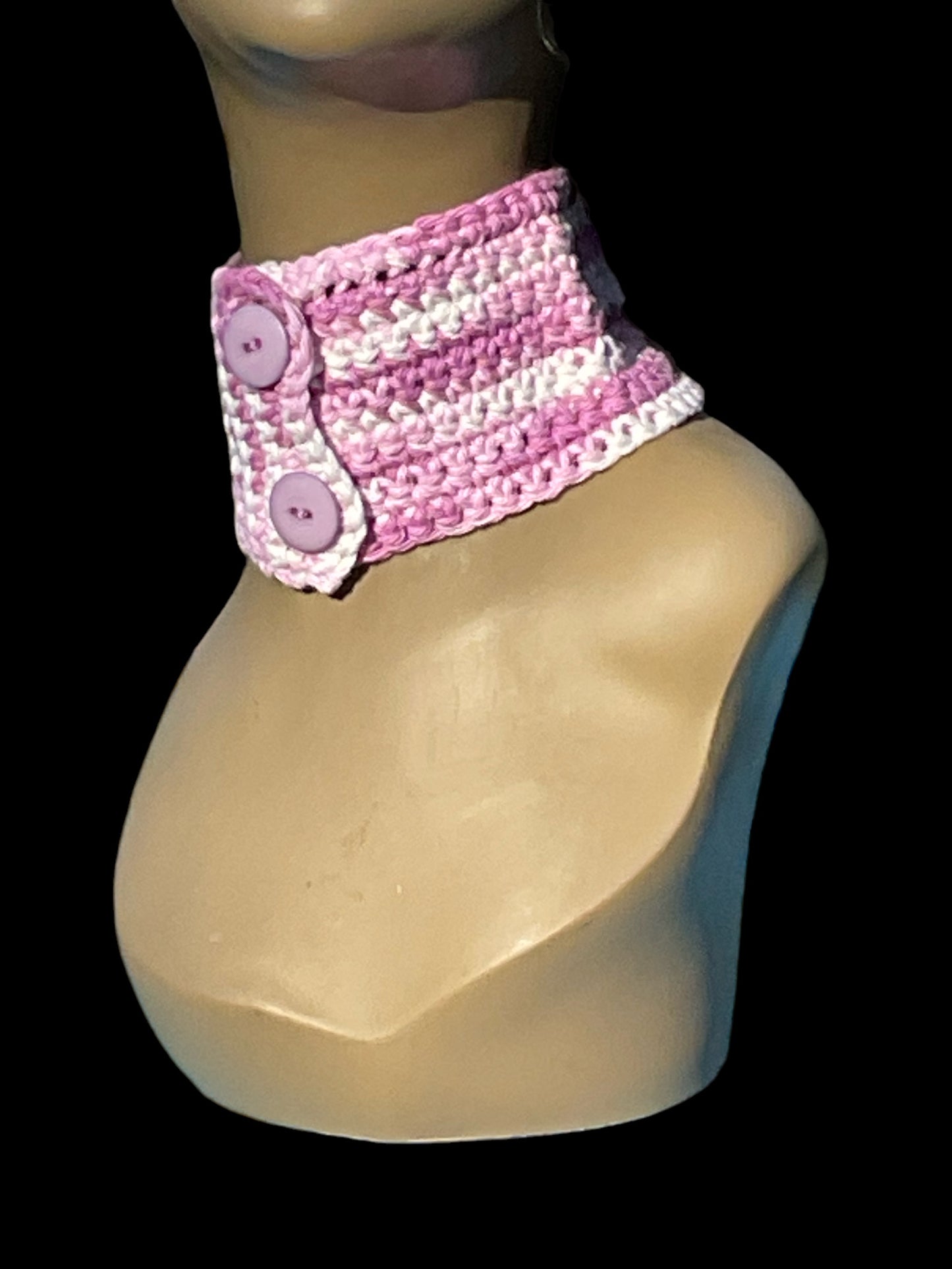 Handmade Crochet Lavender White Neck warmer Choker with Purple Button Cotton yarn